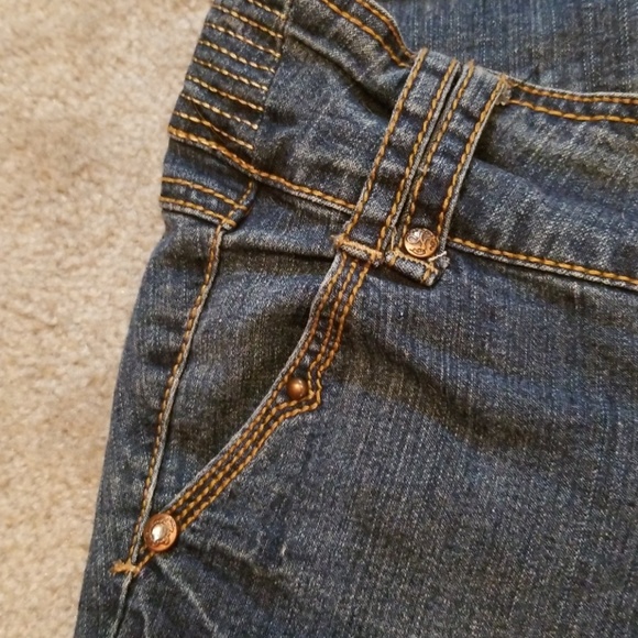 Adorable Nissi Jeans Capri Pants Size 0 - Picture 3 of 7